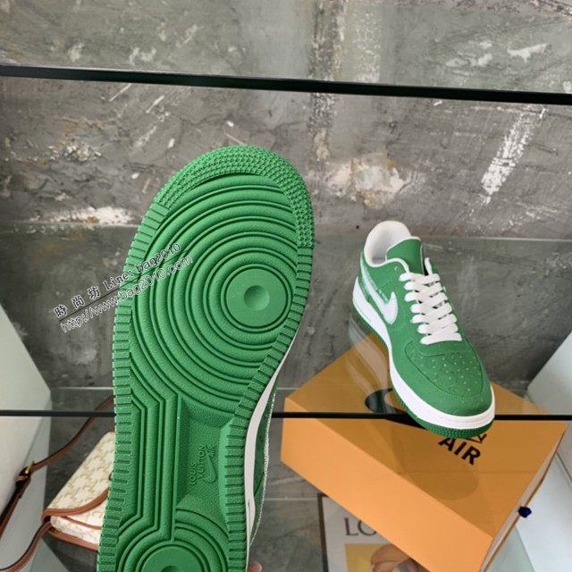 LV路易威登男士休閒運動鞋 Nike X Lv世紀大聯名22親友限定款運動板鞋 dx3144